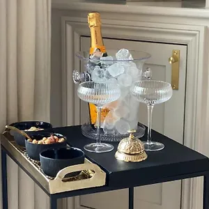 Luxury Georgian - 5 Minute Walk To , Bath United Kingdom